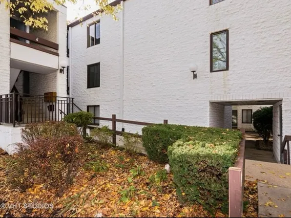 342 W Miner St APT 2B, Arlington Heights, IL 60005