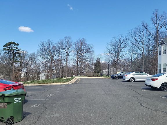 5th image of 108 Keating Cir