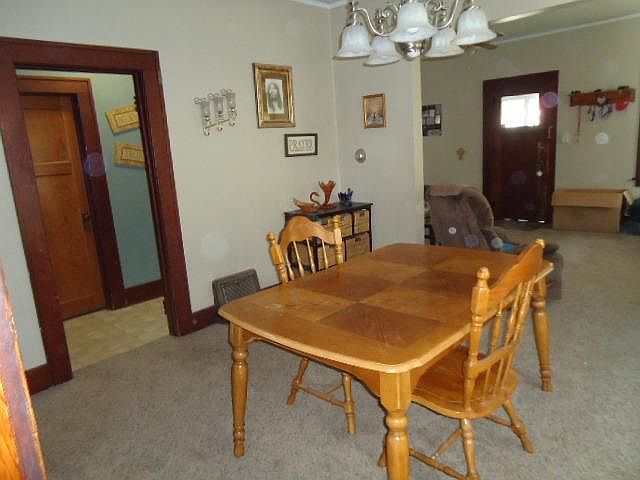 2nd image of 220 S Hall St