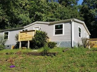 135 Stoney Creek Rd, Hendersonville, NC 28792