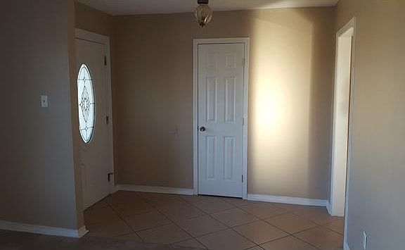3rd image of 2441 Taffy Dr