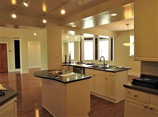 Ashley/ buckingham apartments, Saint Louis, MO 63108