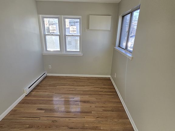2nd image of 93 Mount Vernon Ave #1
