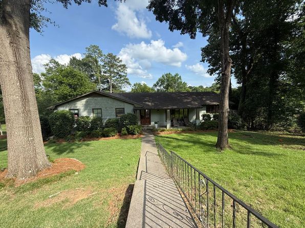 3312 Circle Hill Rd