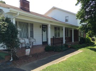 141 Draughn St, Mount Airy, NC 27030