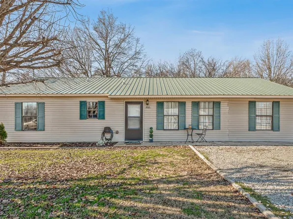 202 N 18th Ave, Paragould, AR 72450