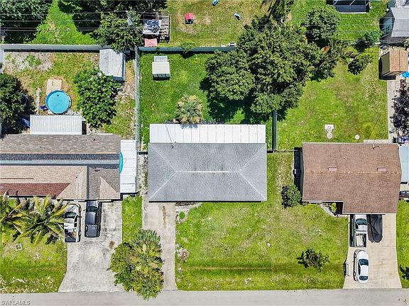 4th image of 1196 Pine Lake DR