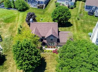 15 Artesian Ct, Springboro, OH 45066