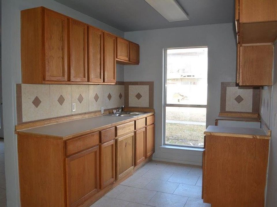 1st image of 1407 Highway 84 Byp #B-12