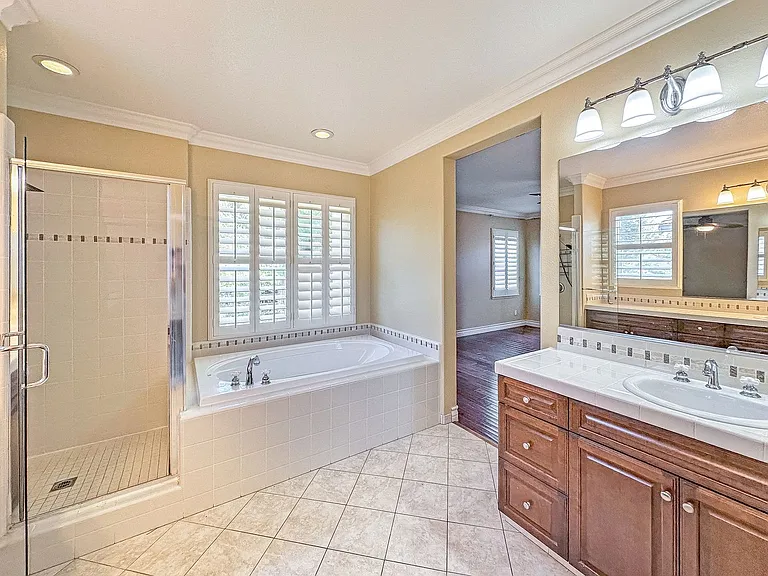 1618 Quiet Trail Dr — Photo 21