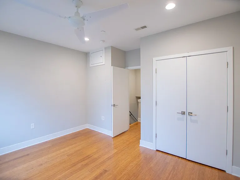 1411 S Colorado St — Photo 2