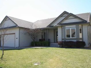 639 N Crest Ridge Ct, Wichita, KS 67230