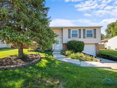 217 Farnstead Dr, Northwood, OH, 43619