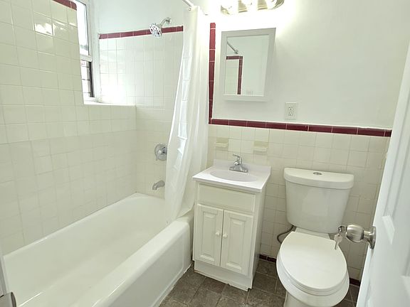 5th image of 90-01 43rd Ave #2A