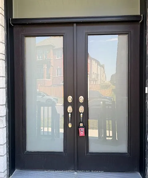 2645 Apricot Ln — Photo 2