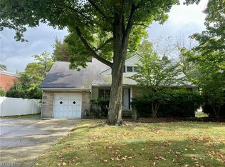 1475 S Belvoir Blvd, South Euclid, OH 44121