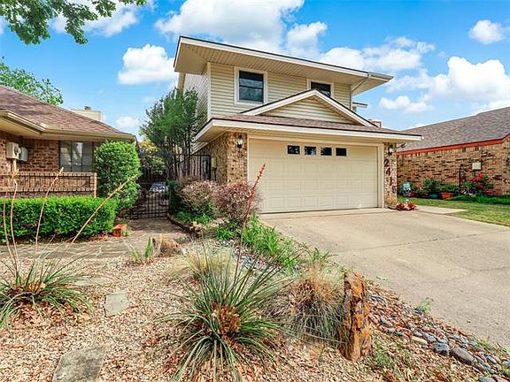 2nd image of 2415 Libra Dr
