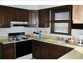 5th image of 17686 Parrish Ct