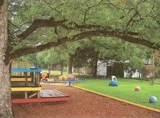 2509 Rountree Dr, Bryan, TX 77801