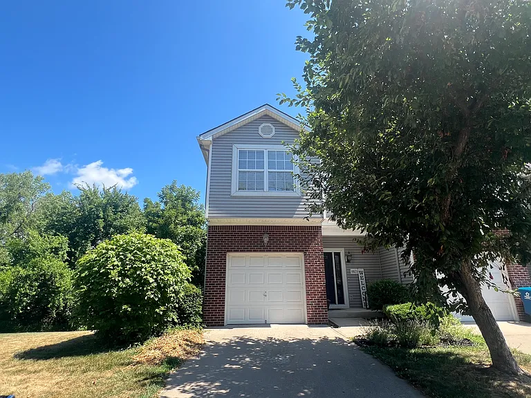 8825 Timber Creek Ln — Photo 11