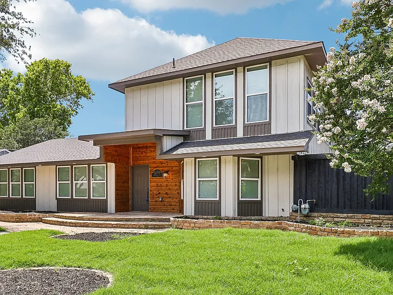 10711 Cromwell Dr — Photo 21