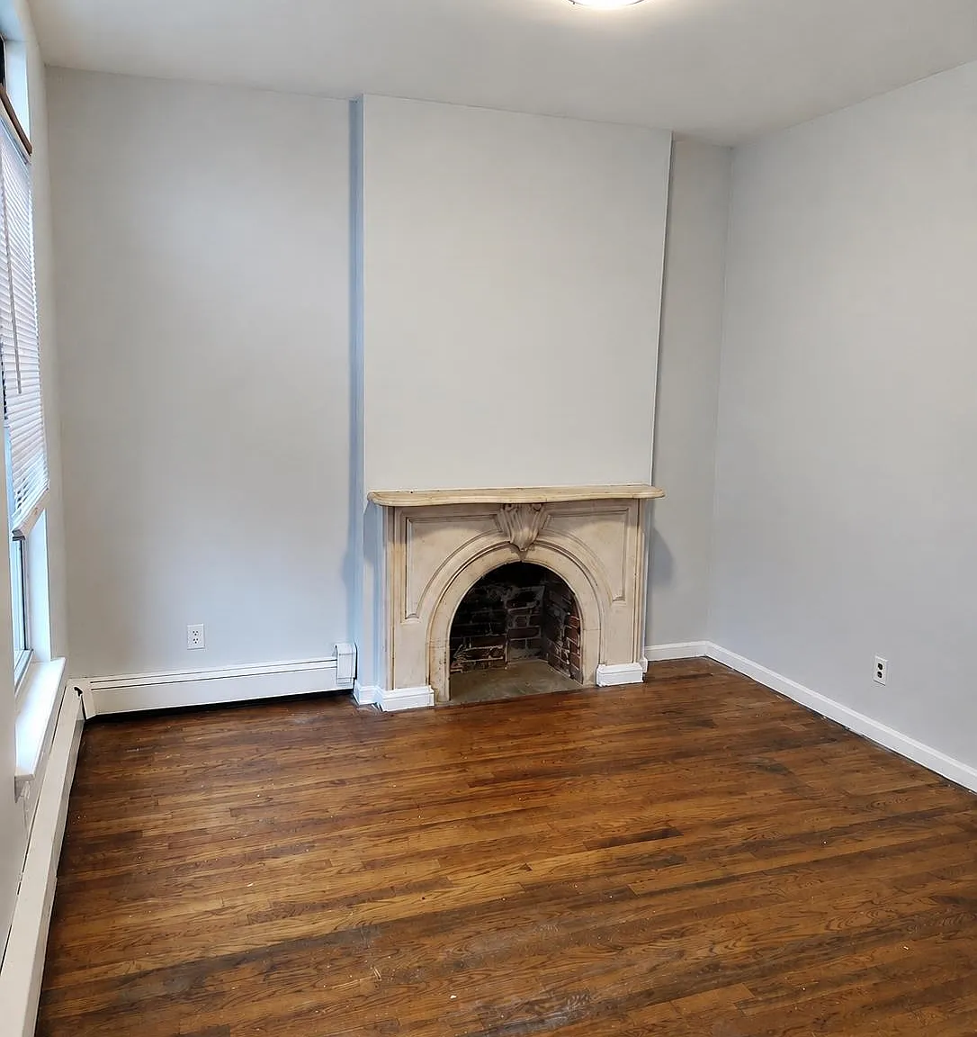 1 bed, 1.0 bath, 700 sqft, $1,500 — Photo 1