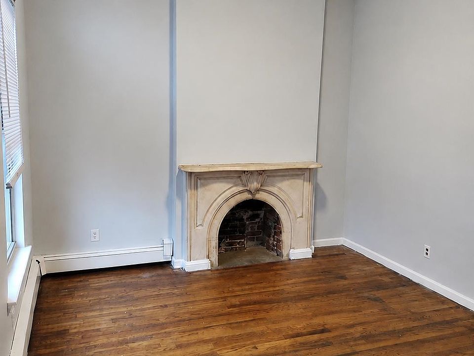 1st image of 600.5 Grove St #2