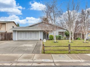 980 Rinaldo Way, Sacramento, CA 95833
