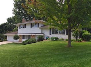 11003 Territorial Dr, Burnsville, MN 55337