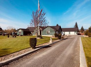 82034 River Dr, Creswell, OR 97426