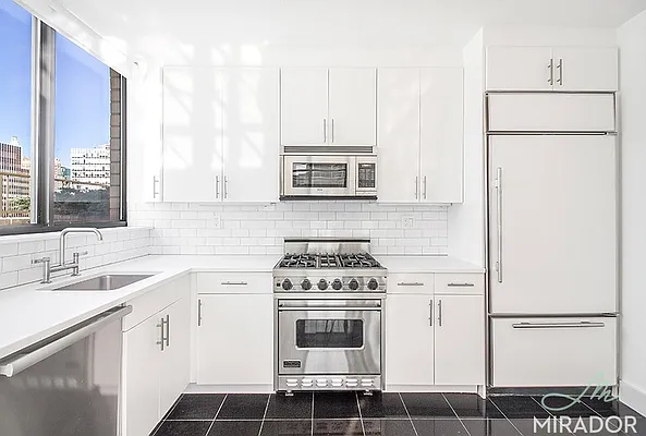 Rented by Mirador Real Estate | media 13