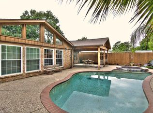 13723 Oleoke Ln, Houston, TX 77015