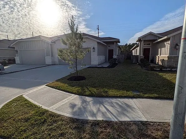 25523 Starling Ln, Magnolia, TX 77354