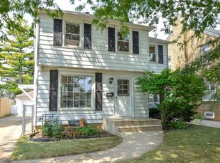2935 N 72nd St #B, Milwaukee, WI 53210