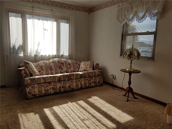 5th image of 809 Coulter Ave