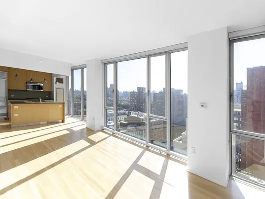 Rented by Sotheby's International Realty | media 14