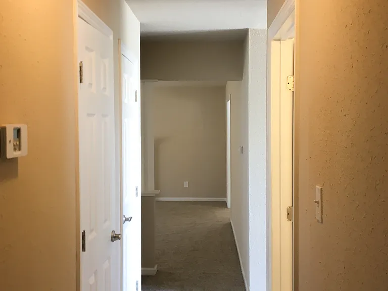 810 Newgate Way — Photo 7