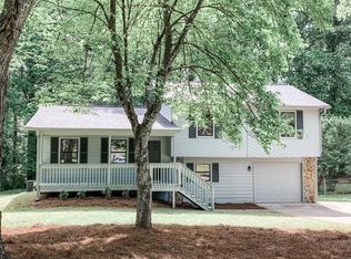 3085 Barrett Ct, Powder Springs, GA 30127