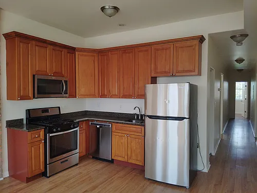 6438 S Maryland Ave #2N Photo 1