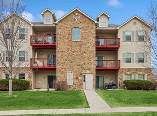 1010 Rachael St #204, North Liberty, IA 52317
