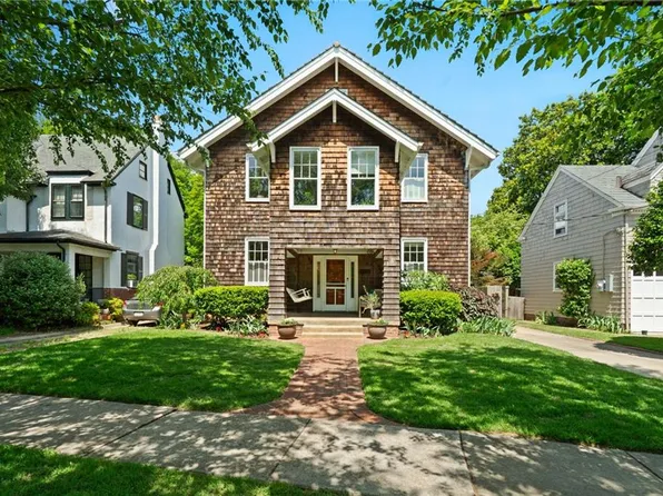 916 Larchmont Cres, Norfolk, VA 23508