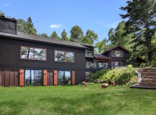 12325 Meanderline Rd, Charlevoix, MI 49720