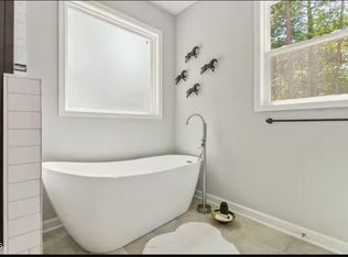 117 Friendly Ln, Henderson, NC 27537