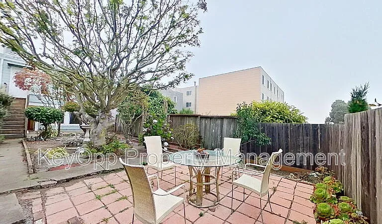 534 30th Ave — Photo 24