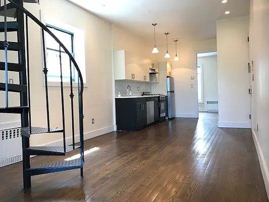 Rented by Simply Brooklyn Realty Inc | media 4