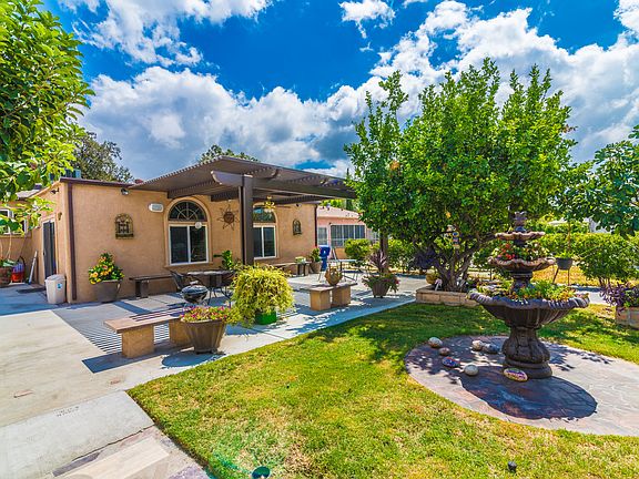 4th image of 6333 Tujunga Ave