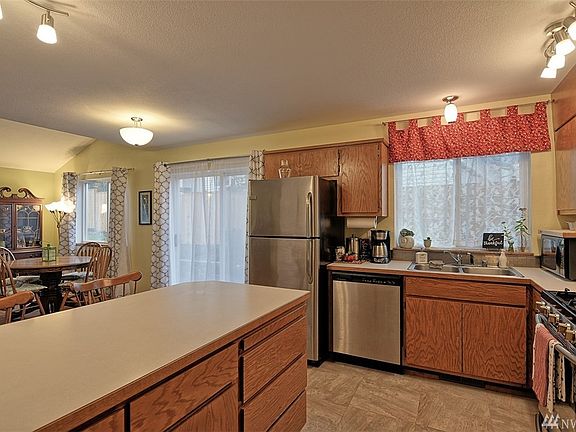 5th image of 6715 60th Pl NE #B