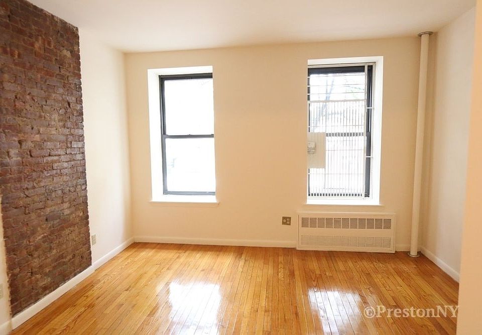 2nd image of 328 E 34th St APT D2