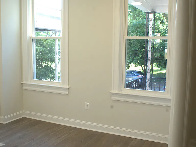 117 S Wickham Rd — Photo 87