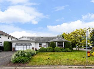 44954 Bedford Pl, Chilliwack, BC V2R 3C2